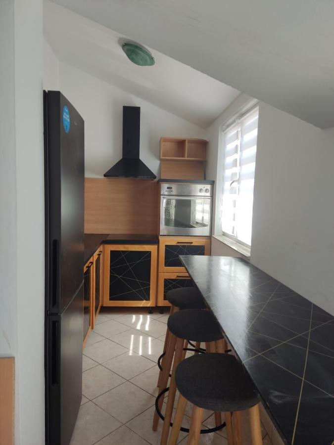 Apartments Villa Dalmatina Водице Экстерьер фото
