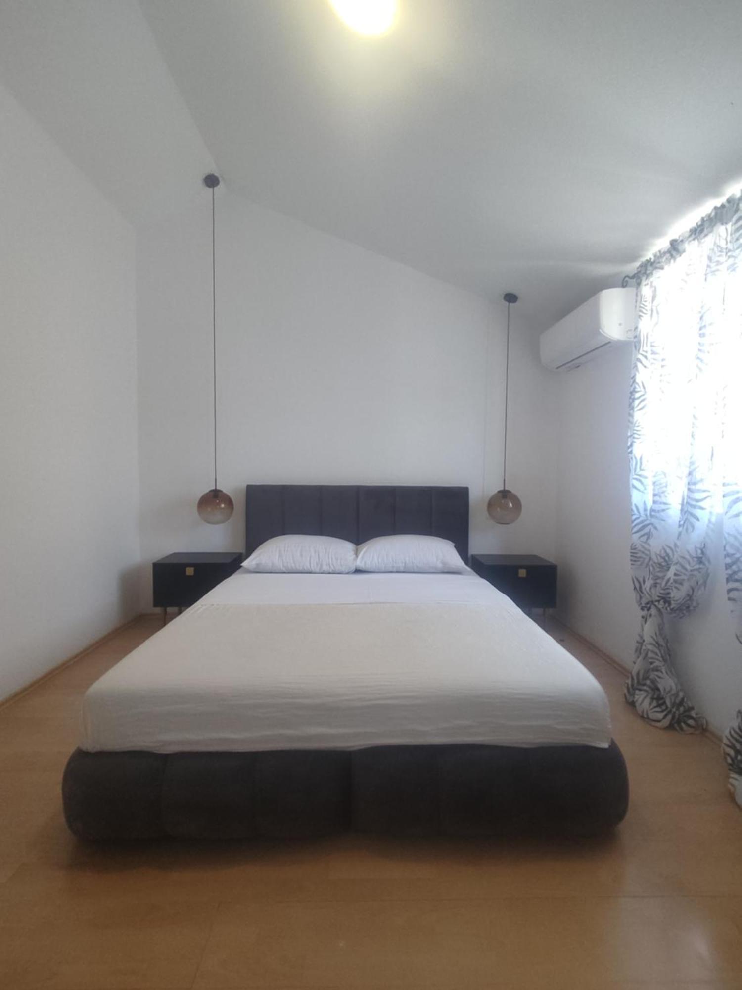 Apartments Villa Dalmatina Водице Экстерьер фото