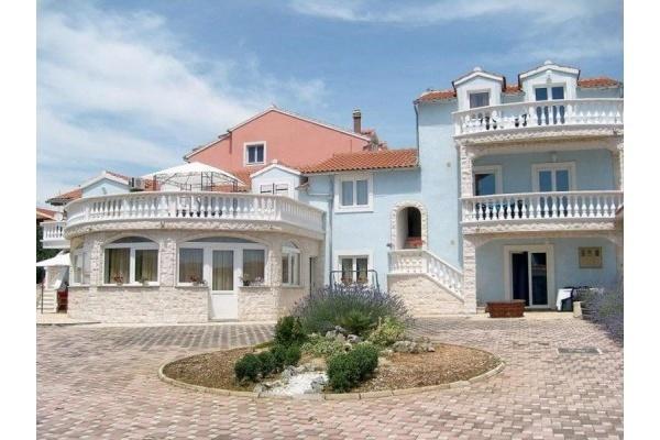 Apartments Villa Dalmatina Водице Экстерьер фото
