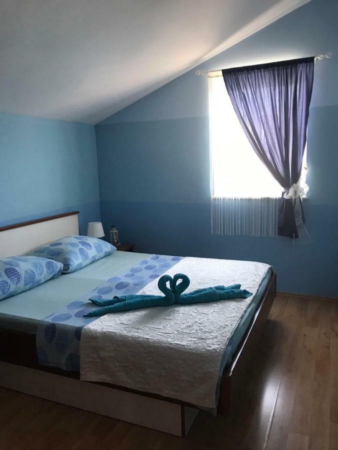 Apartments Villa Dalmatina Водице Экстерьер фото